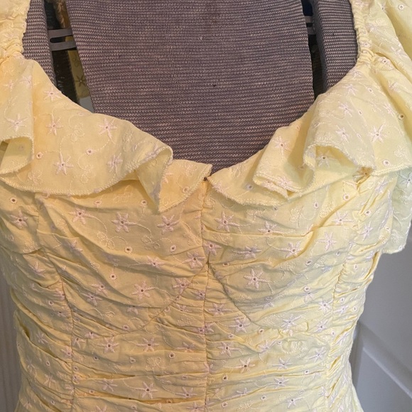 AQUA V-Neck Ruffled Eyelet Mini Dress Women's Large Yellow Short Flutter Sleeve - Picture 9 of 15